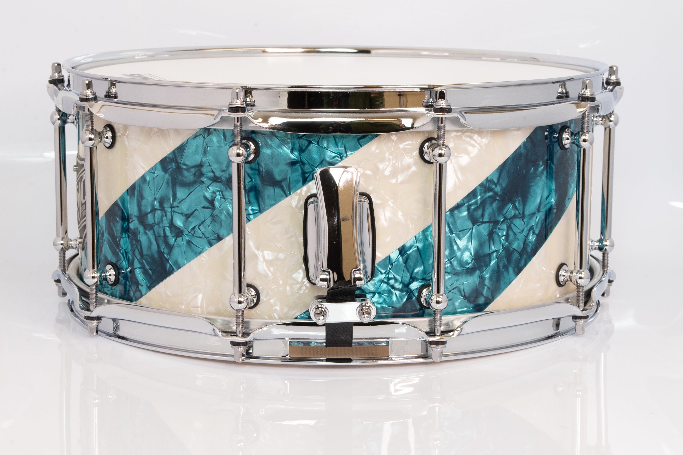 SJC Custom Drums 'The Barbershop' 4 Piece Shell Pack - Turquoise Pearl & Aged White Pearl 22"